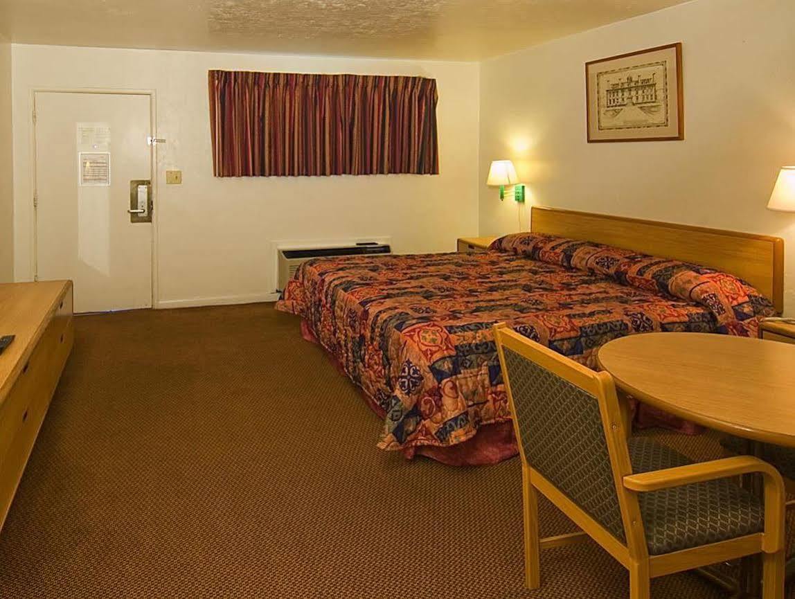 America'S Best Value Inn - Gainesville Exterior photo